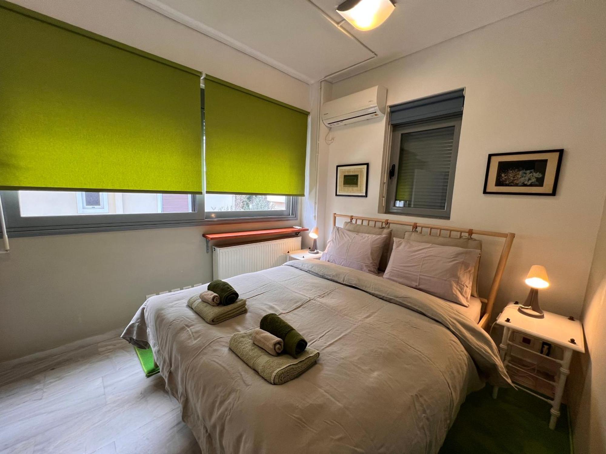 Blue Spacious Flat Wt Parking Nr Marousi Hospitals, By Promoshomes Athens Ngoại thất bức ảnh